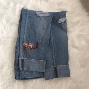 🔥HP🔥Chico’s So slimming girlfriend ankle Jean